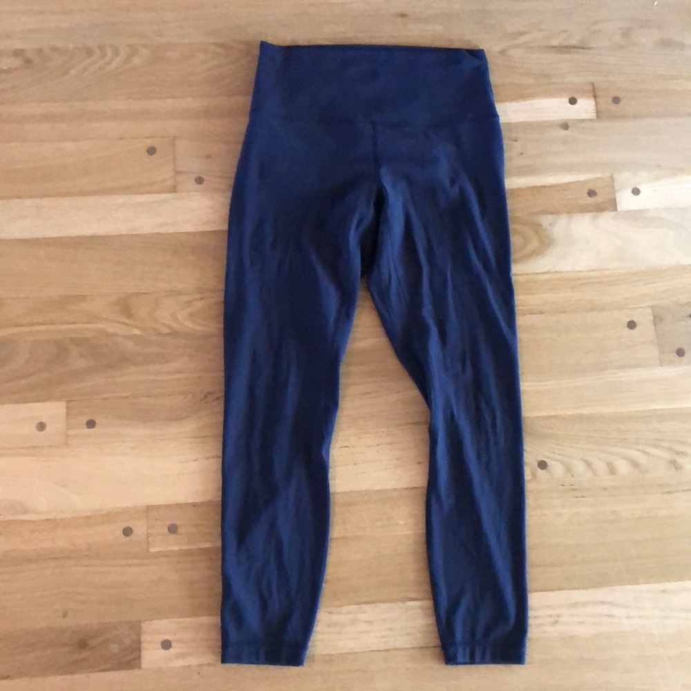 Lululemon navy blue 7/8 Align leggings